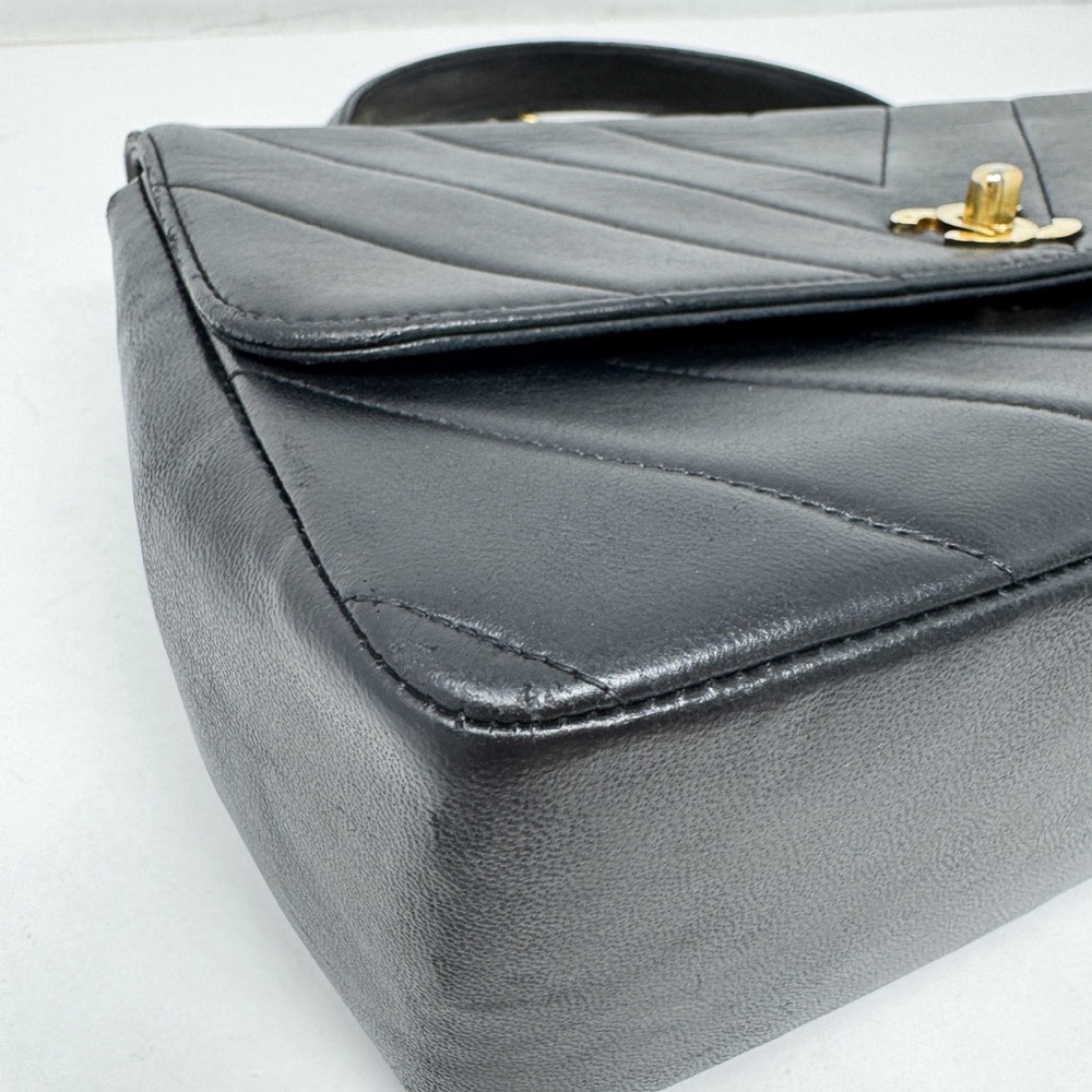 Chanel Vintage Top Handle Bag - Picture 5 of 15